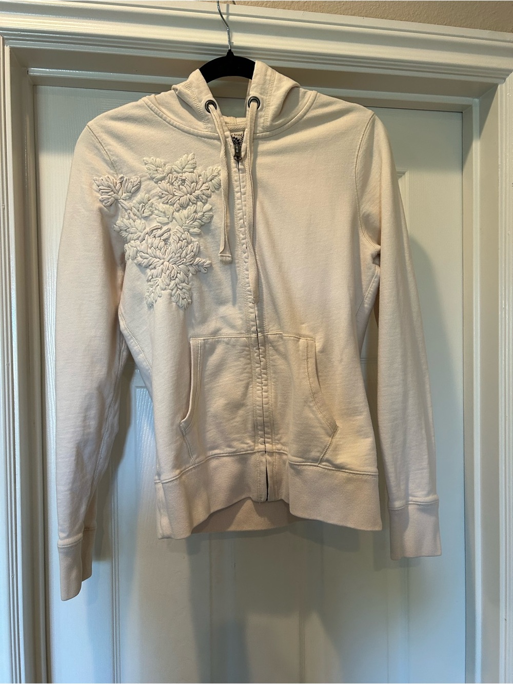 Women's Cream Zip Hoodie with Floral Appliqué/besding by Lucky Brand, Sz M
